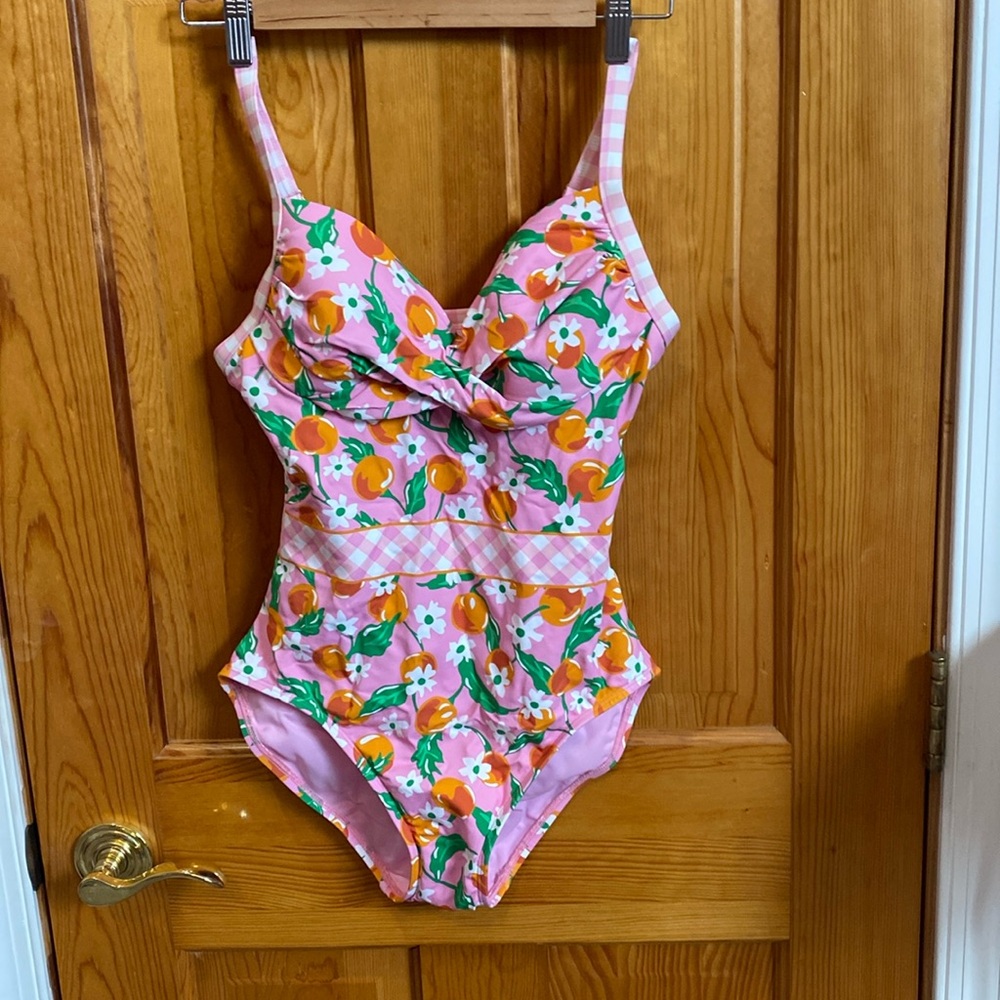 New still has hygienic strip. Draper James for Landsend